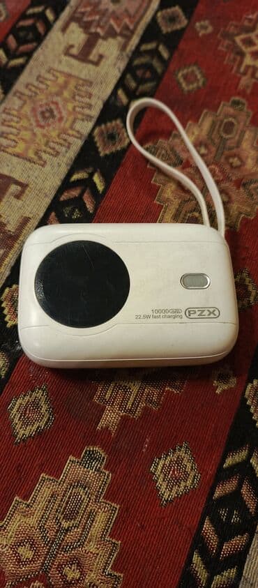 аккумуляторы для мобильных телефонов: Повербанк 10000 мАч, Б/у — 4