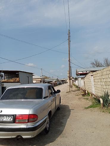 opel vectra 1996: GAZ-31105 Volga, gümüşü rəng, sedan kuzov. Xüsusiyyətlər: - Benzin — 2