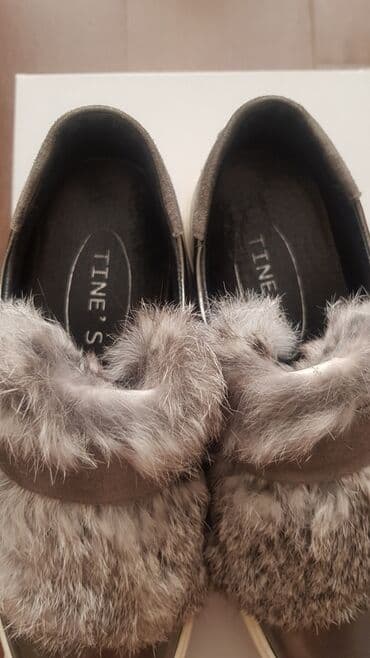 женские кеды сникерсы: Размер: 37.5, Б/у — 5