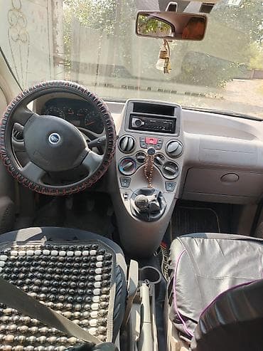 avto karavan: Fiat Panda 4x4 – şəhər və kənar yollar üçün praktik kompakt krossover — 10