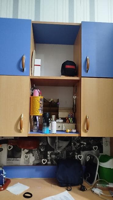 gence darvaza: Oğlan və qız üçün, Yazı masası — 2