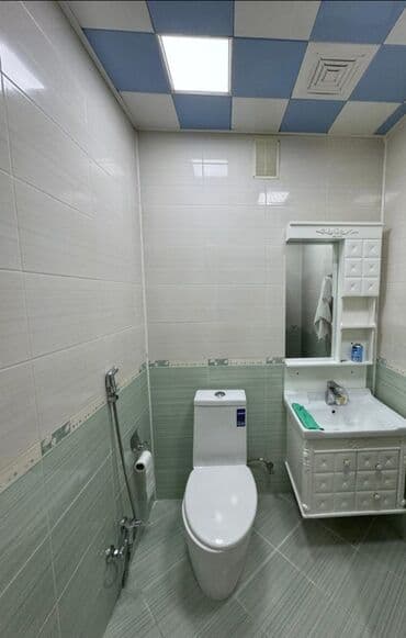 продаю 1 комнатную квартиру: 8-ой километр, 3 комнаты, Новостройка, м. Халглар Достлугу, 105 м² — 4