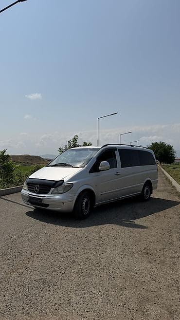 4 reqemli nomre satisi: Mercedes-Benz Vito: 2.2 l | 2004 il Mikroavtobus — 1