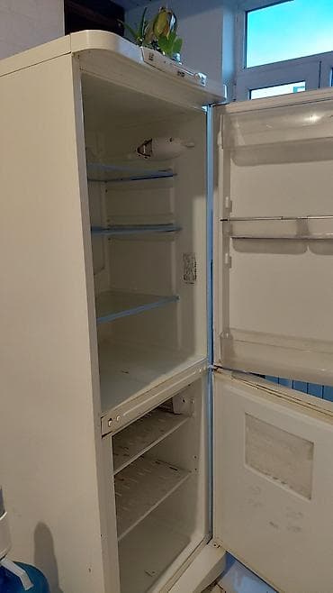 İşlənmiş 2 qapılı Indesit Soyuducu Satılır, rəng - Ağ