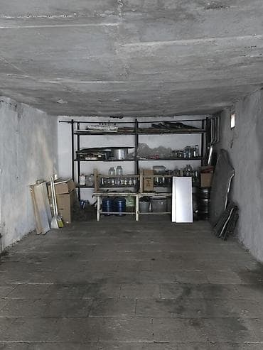 аренда места в салоне красоты: Yasamal rayonunda daş qaraj satılır.45 kvadrat yarım sahəsi — 5