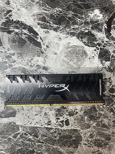 telefon ucun flash kart: Satılır HyperX Predator DDR4 8GB 3000MHz operativ yaddaş. Model — 2