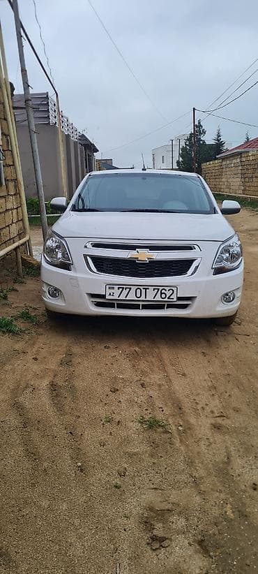 Chevrolet Cobalt: 1.5 l | Sedan