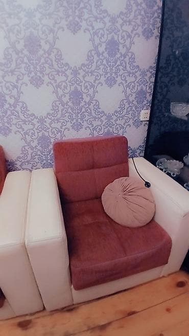 islenmis divan: Раскладной диван, Б/у, С подъемным механизмом — 2