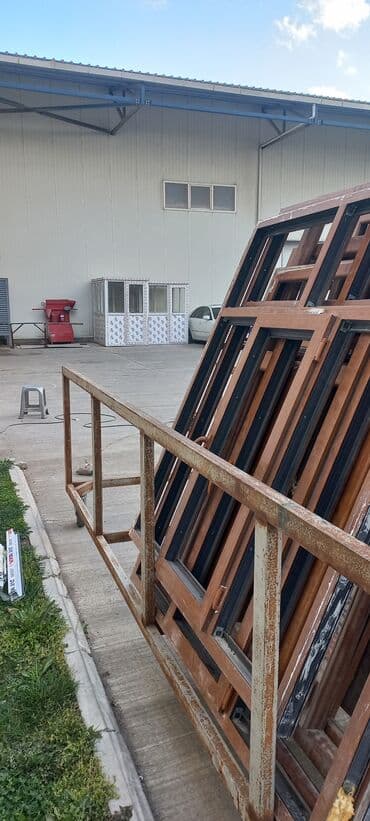 оконные рамы бу: İşlenmi̇ş plasti̇k pəncərələr. 
120x160=100 man — 8