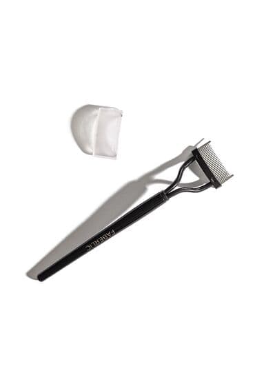 Kirpik ayırıcı mükəmməl göz makiyajı üçün əlverişli vasitədir. İti lalafo.az -da Kirpik ayırıcı mükəmməl göz makiyajı üçün əlverişli vasitədir. İti