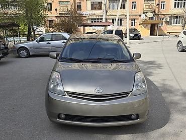 hyundai satilir: Toyota Prius (2-ci nəsil) hibrid hetçbek - Qizili rəng, 5 qapı - — 1