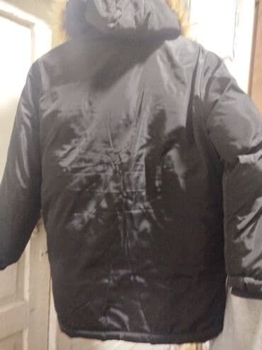 Digər qadın geyimləri: Qara qış parka gödəkçə - Rəng: qara - Uzunluq: orta (bud hissəsinə — 1