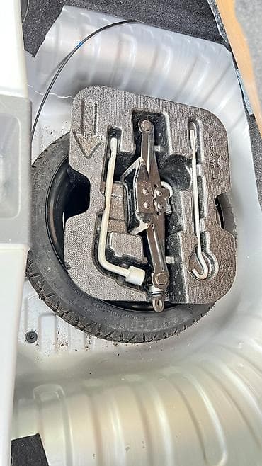 Yağlar və avtokimyəvi maddələr: Nissan Micra: 1.2 l | 2015 il Hetçbek — 9