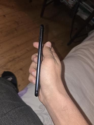 canon 7 d: IPhone 7, 128 GB, Qara — 6