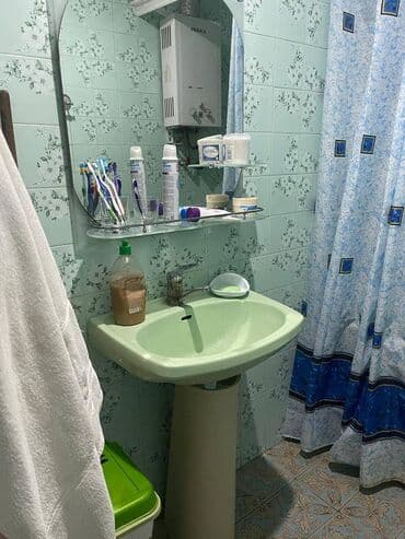 кызыл аскер квартира: Баку, 3 комнаты, Вторичка, м. Халглар Достлугу, 85 м² — 2