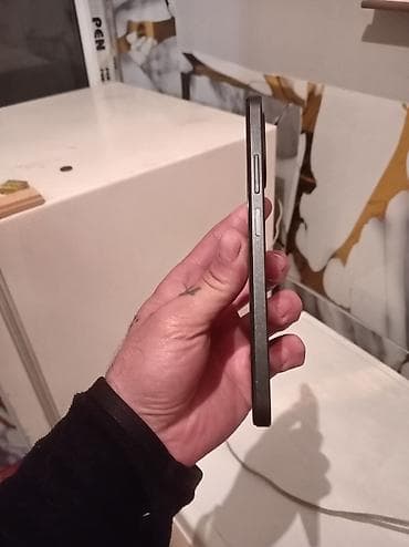 termet pitiminutka 32: Oppo A38, 128 GB, rəng - Qara, Barmaq izi, Face ID — 5