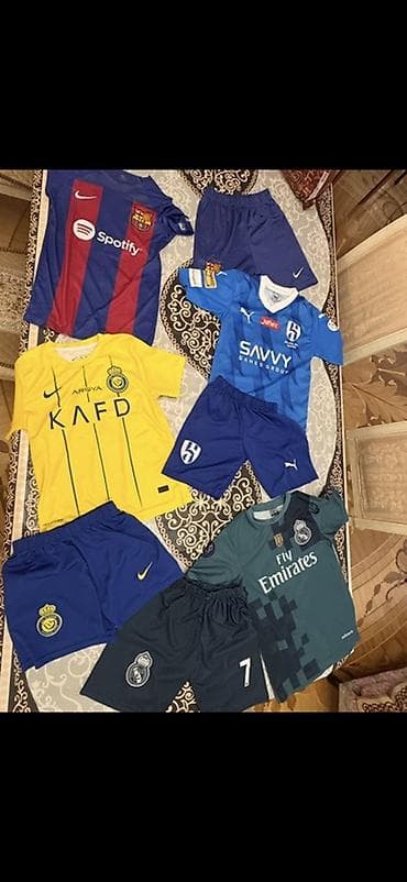 https:promo.bizon.az: Futbol formaları dəsti - Komanda temalı formalar: Barcelona (ev rəngi — 7