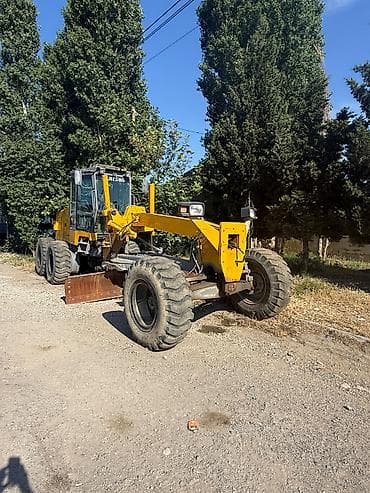 Yağlar və avtokimyəvi maddələr: Qreyder GR 215.İşlək vəziyyətdədir.Yağ filtrləri və yağı yeni — 1