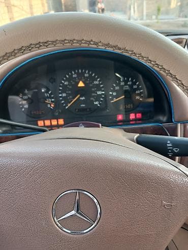 Продажа авто: SUV – bord rəngli, 5 qapılı, yan pilləkənlər və dam relsləri ilə - — 9