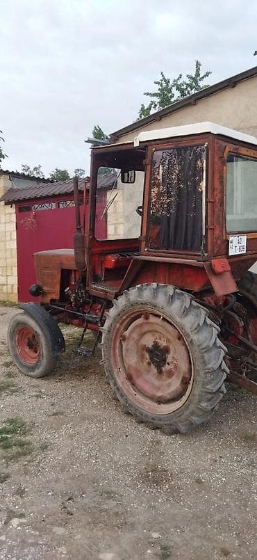 niva perdeler: Traktor MTZ tipli, kabinalı, arxa 3 nöqtəli asqı və qoşqu qarmağı ilə — 1