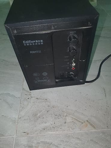 mp 3 player: Çox məşhur və çox keyfiyyətli Brend model Edifier kalonkalar subwoofer — 10