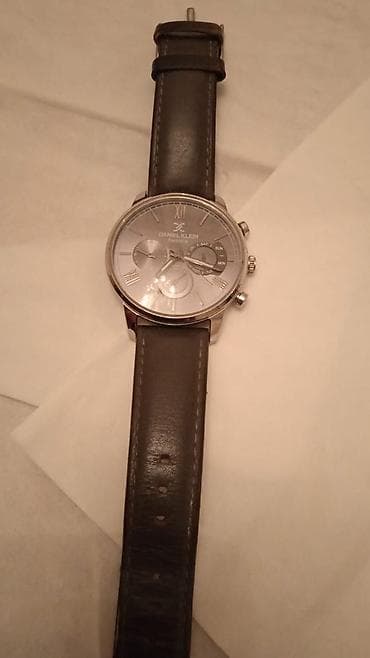 Qol saatı, rəng - Gümüşü