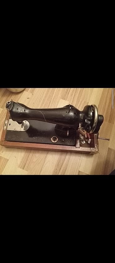 продать пианино бу: Məhsul: Mexaniki tikiş maşını (antique tipli, ayaqla/əl çarxı ilə — 5