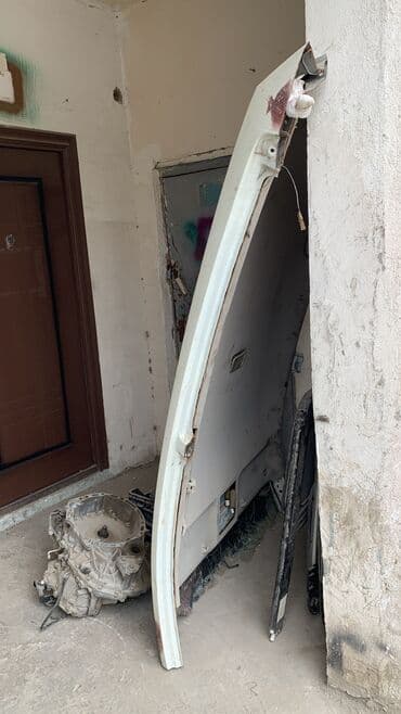 ниссан тиида запчасти: Nissan tida, İşlənmiş — 3