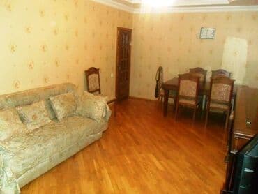 8 mikrorayon: Nəsimi rayonu, 4-cü Mikrorayonda, 4-otaqlı, sahəsi 110kv-m olan mənzil — 1