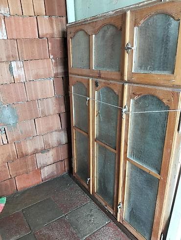 Двери-перегородки: Taxta pəncərə .Unvan Qaracuxur Tatlinin yani - Material: təbii ağac — 1