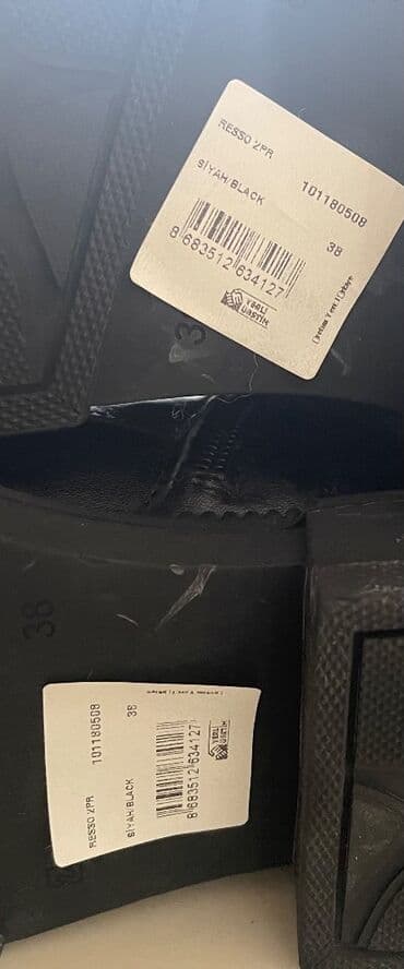 rezin çəkmələr: Nine West firmasınındır,38 ölçüdür,1 dəfə belə geyinilməyib,təmiz — 1