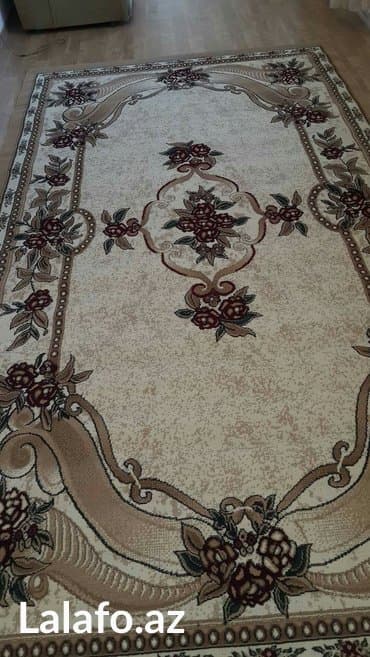 islenmis xalca aliram: Xalça — 3