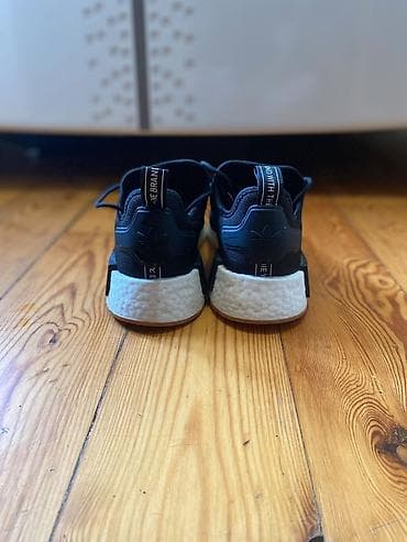 Мужская обувь: Adidas Originals NMD R1 kişi idman ayaqqabısı - Rəng: qara üst, ağ — 3