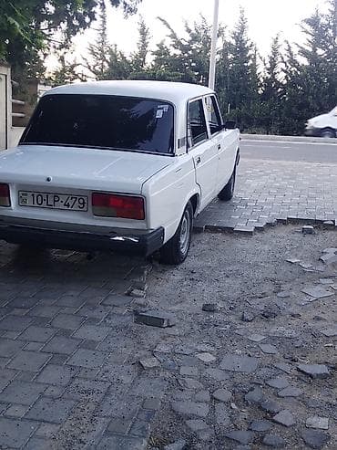 vaz 2107 qapi: Masini elede gujdu prablemi yoxdur sofir terefde qpiya kirasqiya — 3