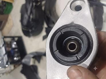 mercedes panel: Hyundai/KIA ehtiyat hissələri – orijinal Təsvir: - Ön panel/dashbord — 4