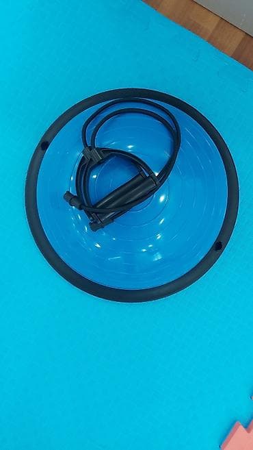 Balans yarımkürəsi (Bosu tipli) və rezin tutacaqlı fitnes ipləri dəsti