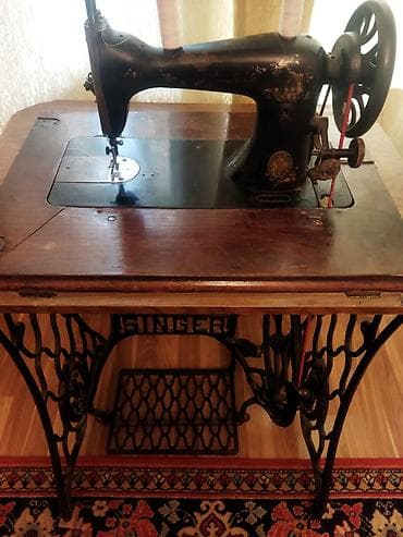 İncəsənət və kolleksiyalar: Məhsul: Mexaniki tikiş maşını – Singer (ayaq pedallı, masaüstü — 2