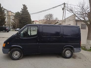 isuzu satisi: Ford Transit: 2.5 l | 2000 il 712008 km Van body type — 2