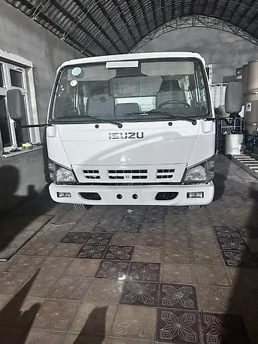mercedes sprinter 7 1: Isuzu orta tonnajlı yük avtomobili – şassi versiyası - Marka/model — 4