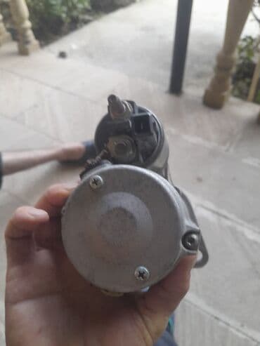 starter: Avtomobil üçün nəzərdə tutulmuş bu starter mühərrikin işə salınması — 1