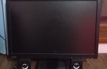 2 ədəd monitor: Ofis və ya ev istifadəsi üçün nəzərdə tutulmuş qara rəngli masaüstü — 3