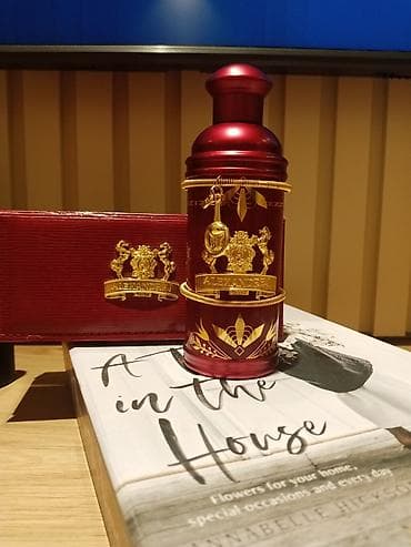 Личные вещи: ALEXANDRE J. The Collector – Rose Alba EDP 100 ml Originaldir — 2