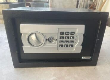 pul yigmaq ucun qutu: Bu seyf evdə və ya ofisdə dəyərli əşyaların etibarlı saxlanması üçün — 1