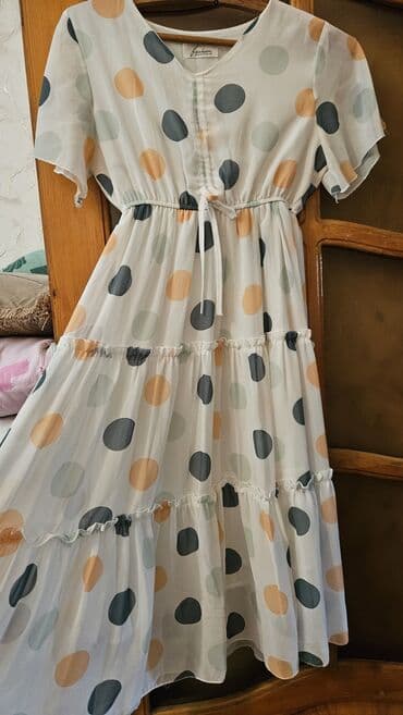 женские платья комбинация: Qadın geyimləri paketi – 3 ədəd don 1) Ağ əsaslı, iri xallı yay donu — 2