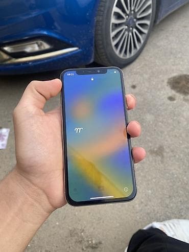 i̇phone 5c: IPhone X, 64 GB, Gümüşü, Simsiz şarj, Face ID — 3