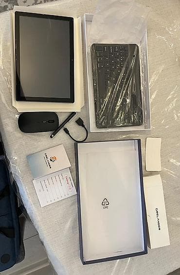 planşet qadın çantaları: CRELANDER planşet dəsti Komplekt: - Planşet (ön kamera görünür) - — 1