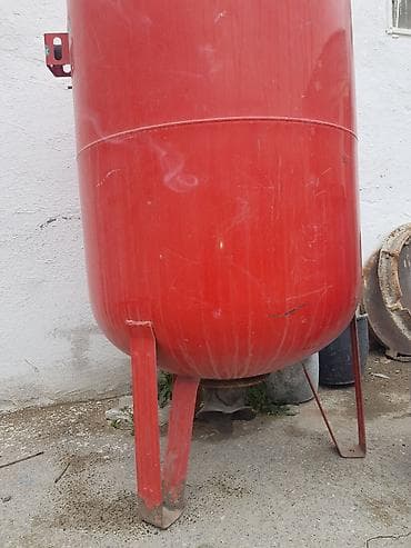 Bağ evi və bağ üçün hərşey: Bak, Metal, 5000 l l — 3