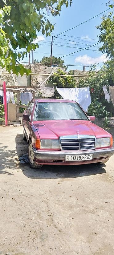 brabus disk: Mercedes-Benz 190E sedan - Korpus: 4 qapılı sedan, albalı/qırmızı — 1