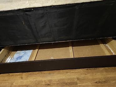 deri divan: Di̇van-kravat, İşlənmiş, Açılan, Bazalı, Parça, Çatdırılma yoxdur — 3