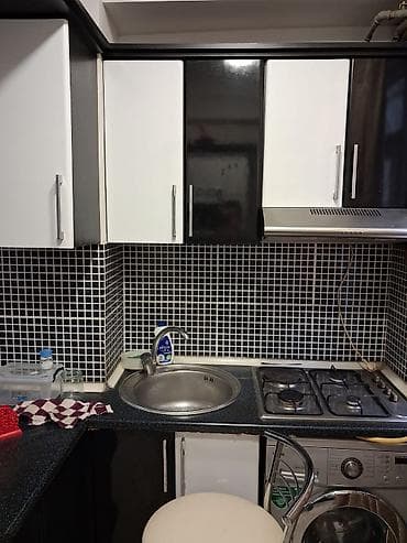 xutor kiraye: Mənzil yeni təmirdən çıxıb. Əşyalı verilir. Ailəli şəxslərə verilir — 7